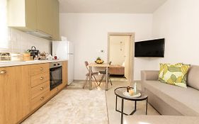 Poepoe Home Trikala